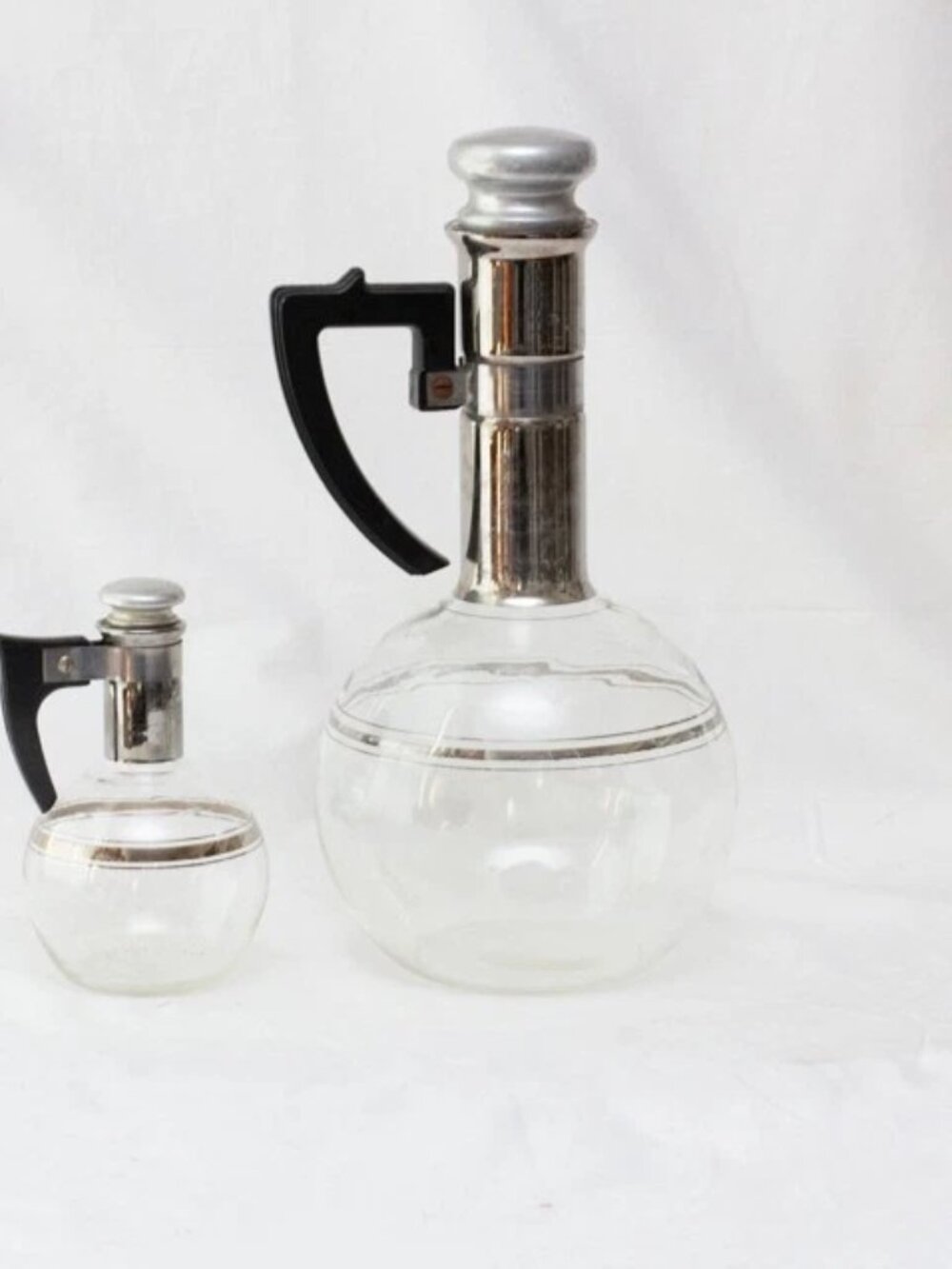 VTG Inland Set of MCM Coffee &amp; Milk Hand Blown Glass Carafe Heat Proof Decor